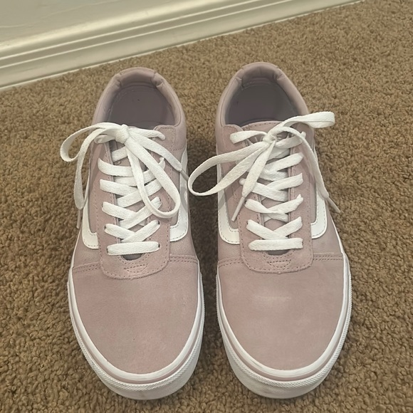 Vans Old Skool Shoes - Picture 3 of 10